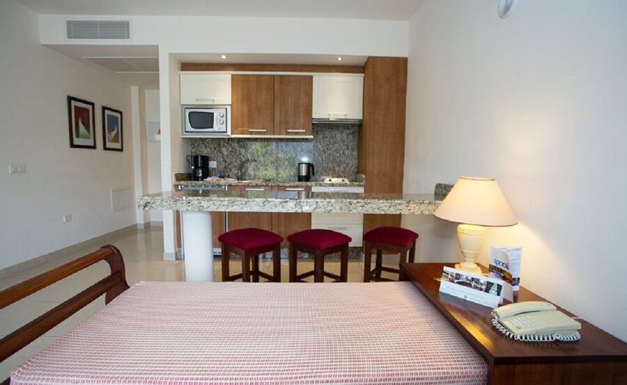 Marylanza Suites & Spa ลอส กริสเตียนอส ภายนอก รูปภาพ